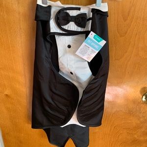 ||SOLD|| XXL dog tuxedo with tags